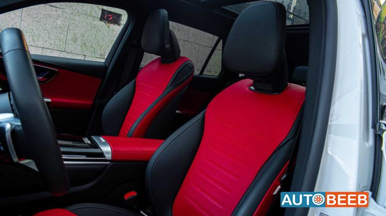 مرسيدس بنز GLC300 2024