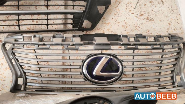 Body  Grilles Lexus ES300