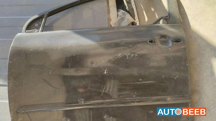 باب امامي يمين شمال تويوتا كورولا 2013 2014 2015 2016