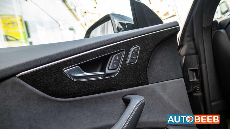 Audi Q8 2025