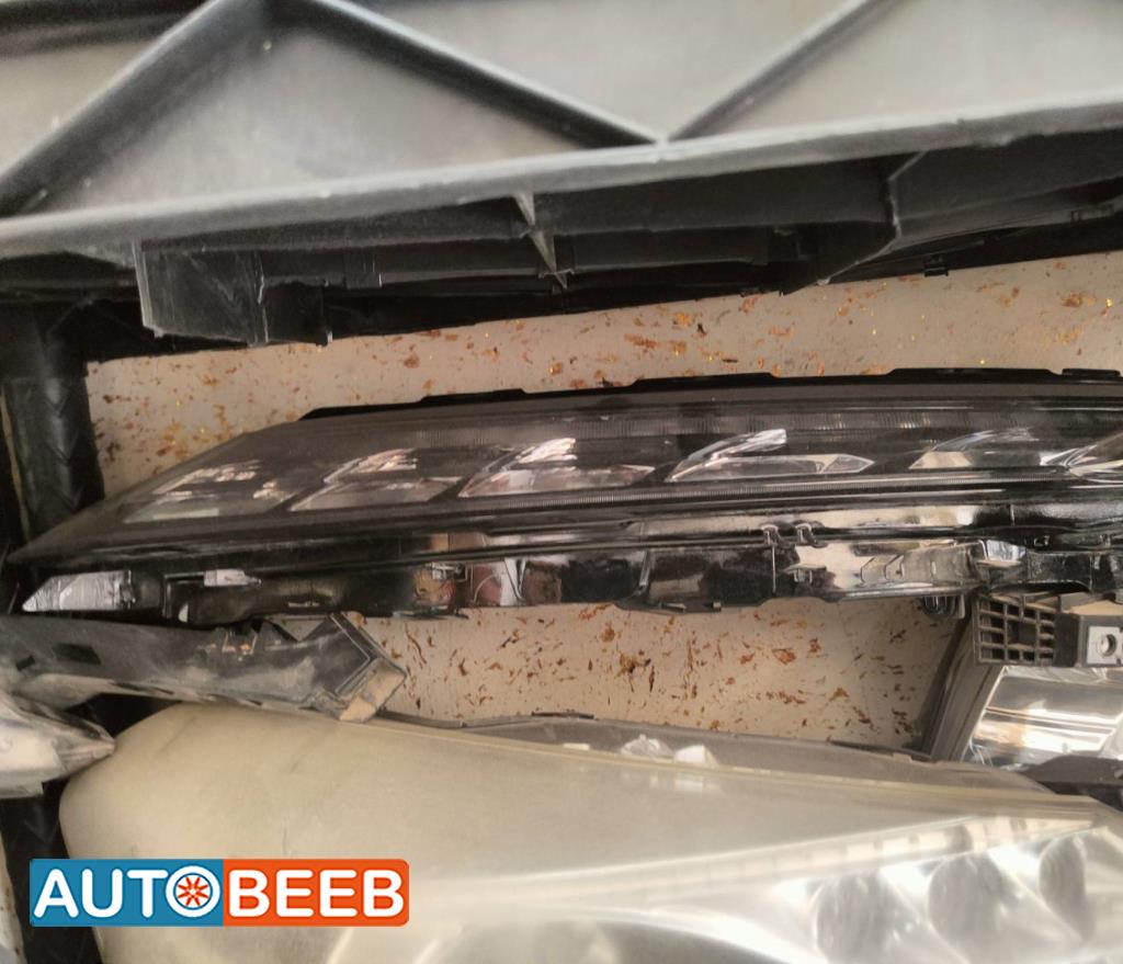 Lights Front light Mitsubishi Outlander