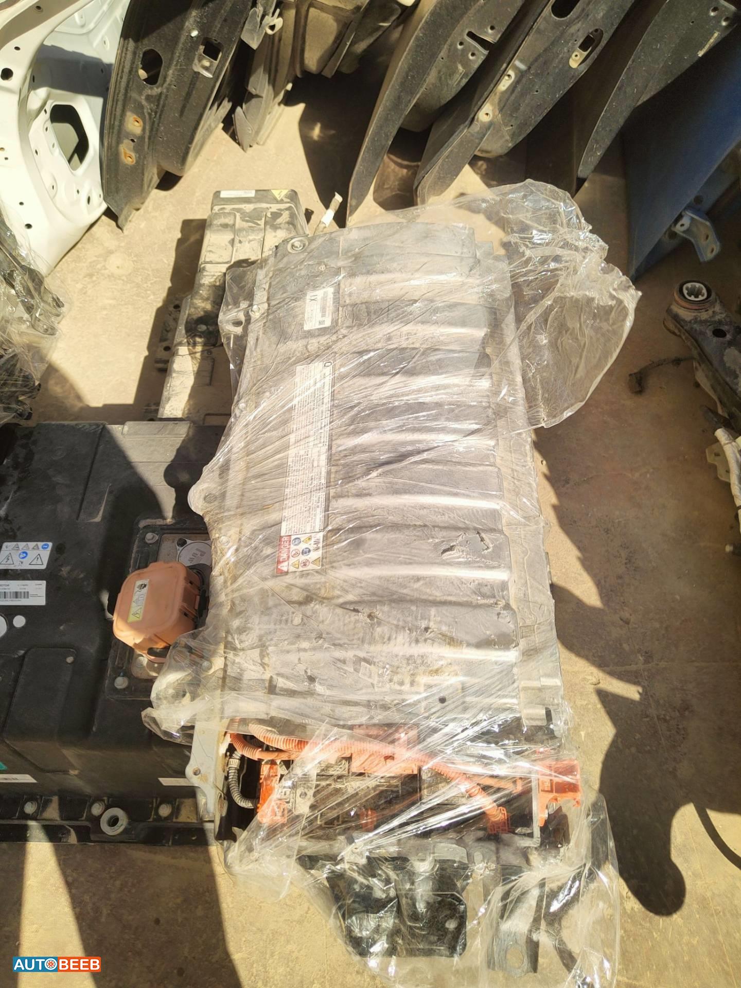 بطاريه هايبرد تويوتا راف فور 2019 2020