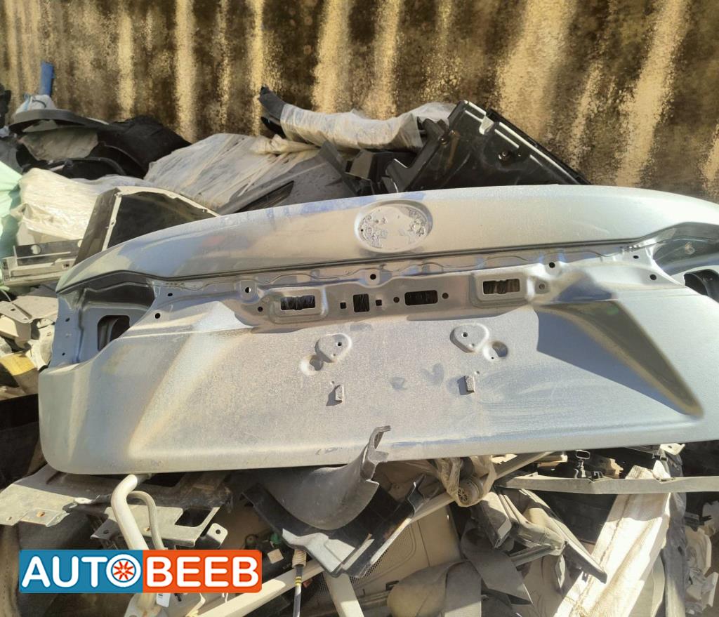 غطاء خلفي تويوتا كورولا أمريكي 2020 2021