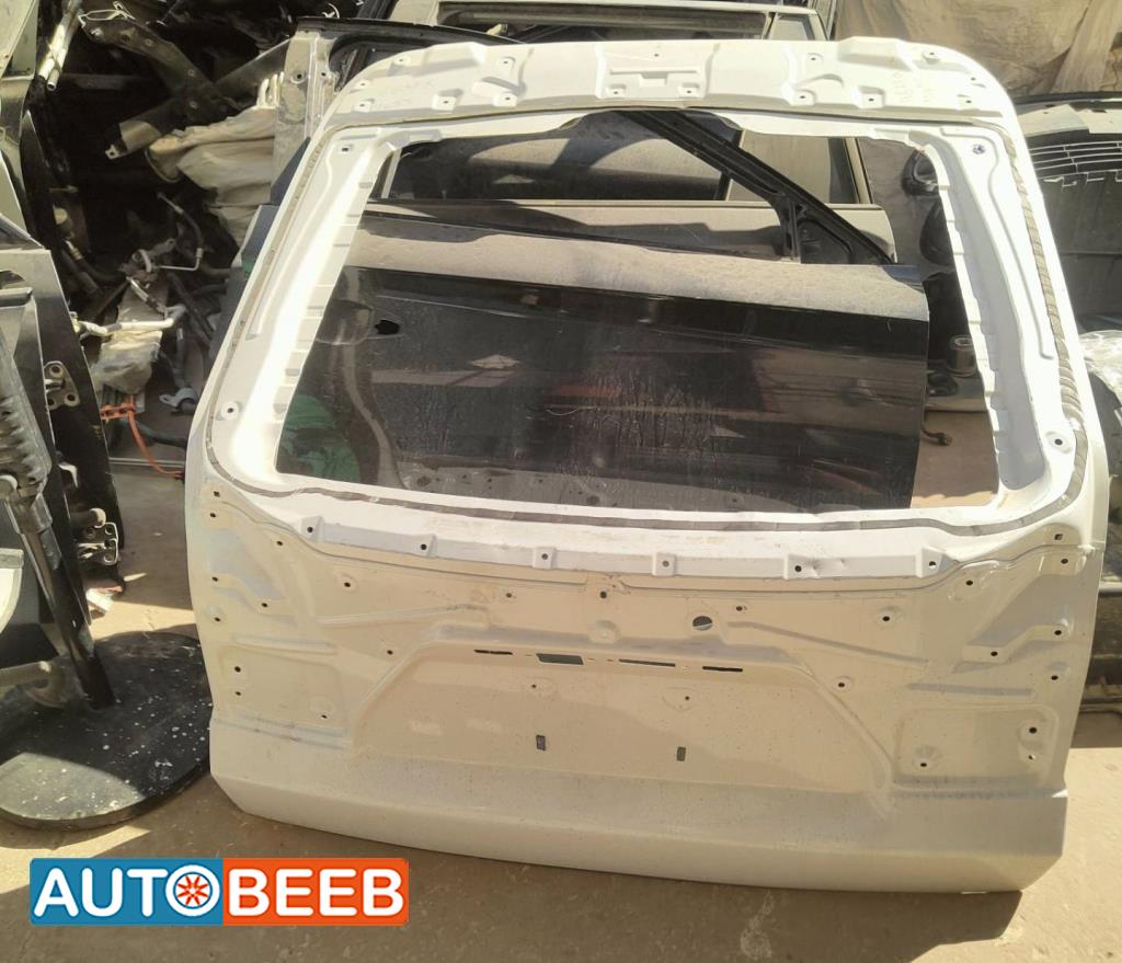 غطاء خلفي تويوتا bz4x 2023 2024