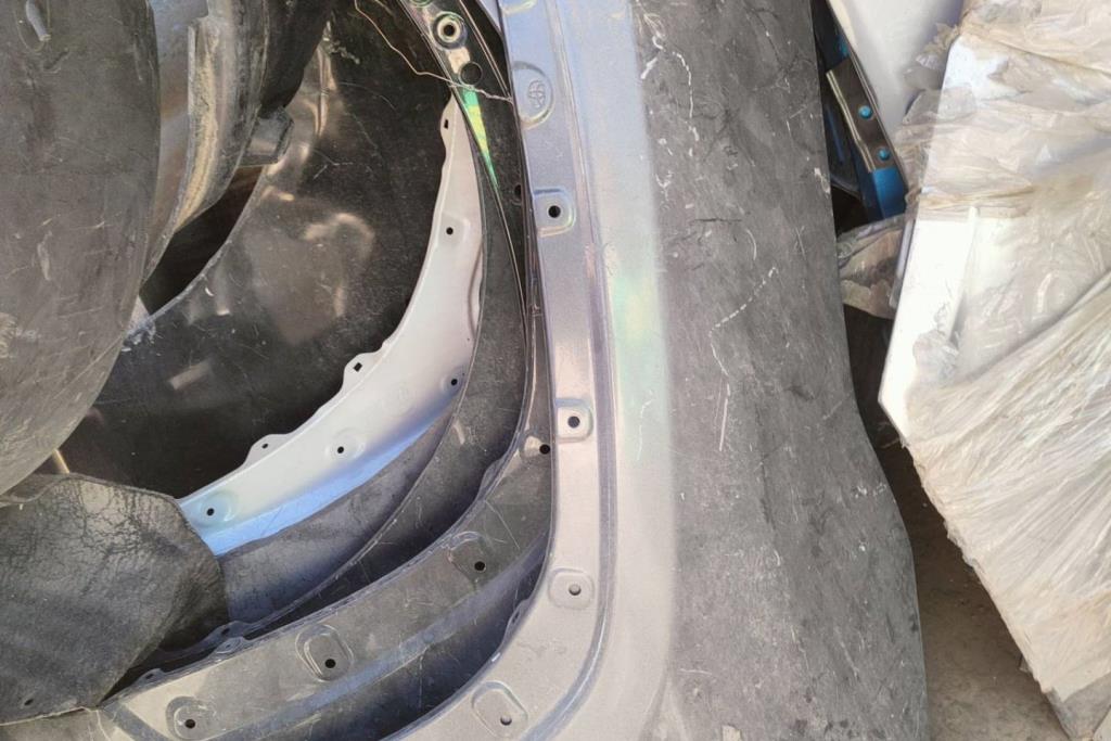 جناح أمامي يمين شمال تويوتا راف فور 2019 2020