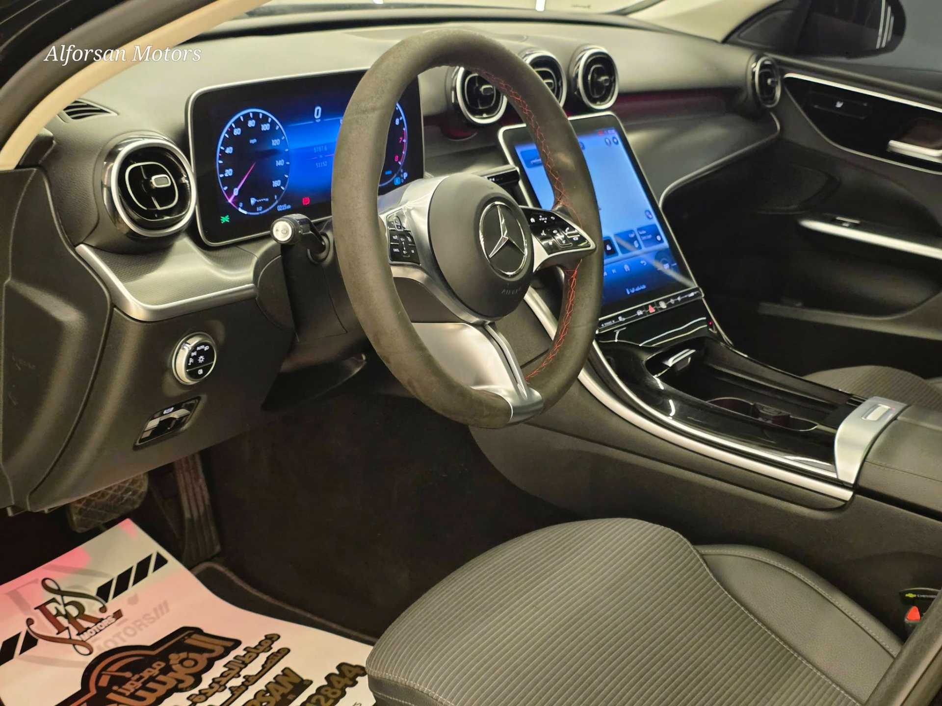 Mercedes Benz C200 2023