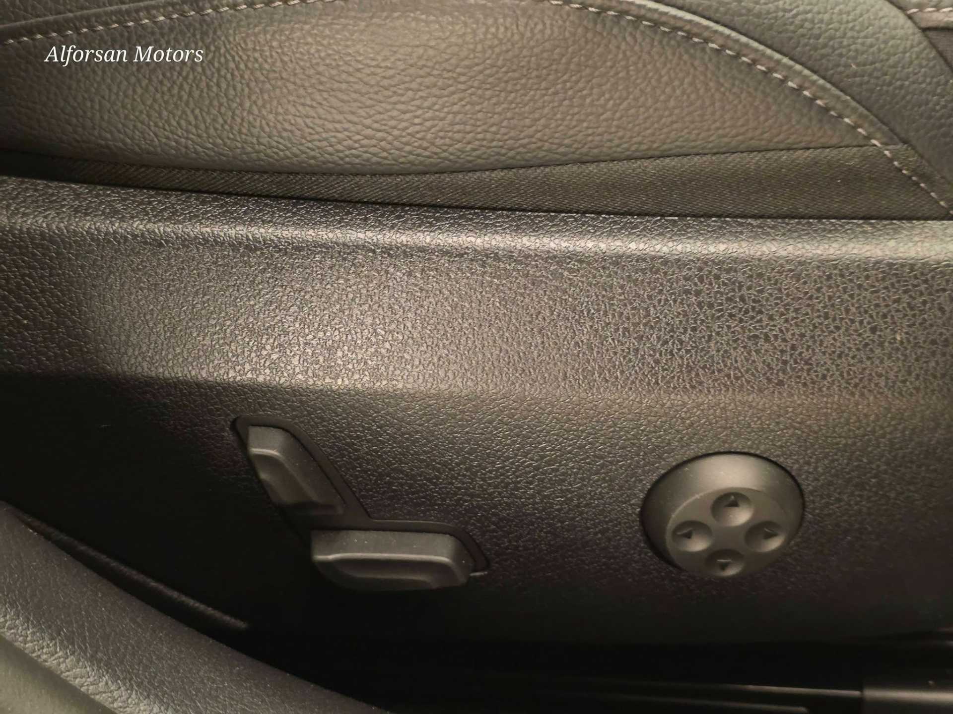 Mercedes Benz C200 2023