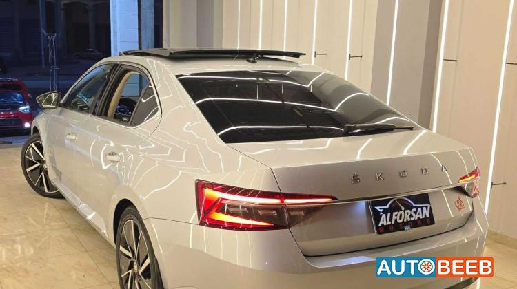 سكودا سوبرب 2022