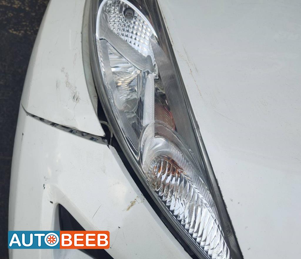 Lights Front light Nissan Juke