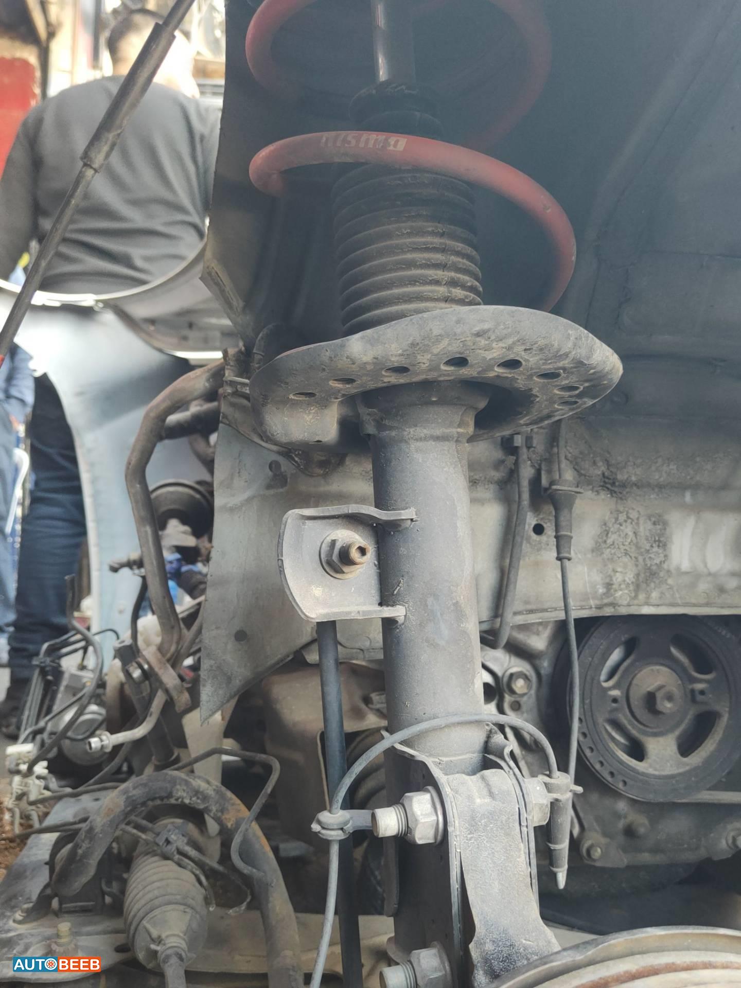 صنوبرص أمامي نيسان جوك تيربو 2014 2015 2016