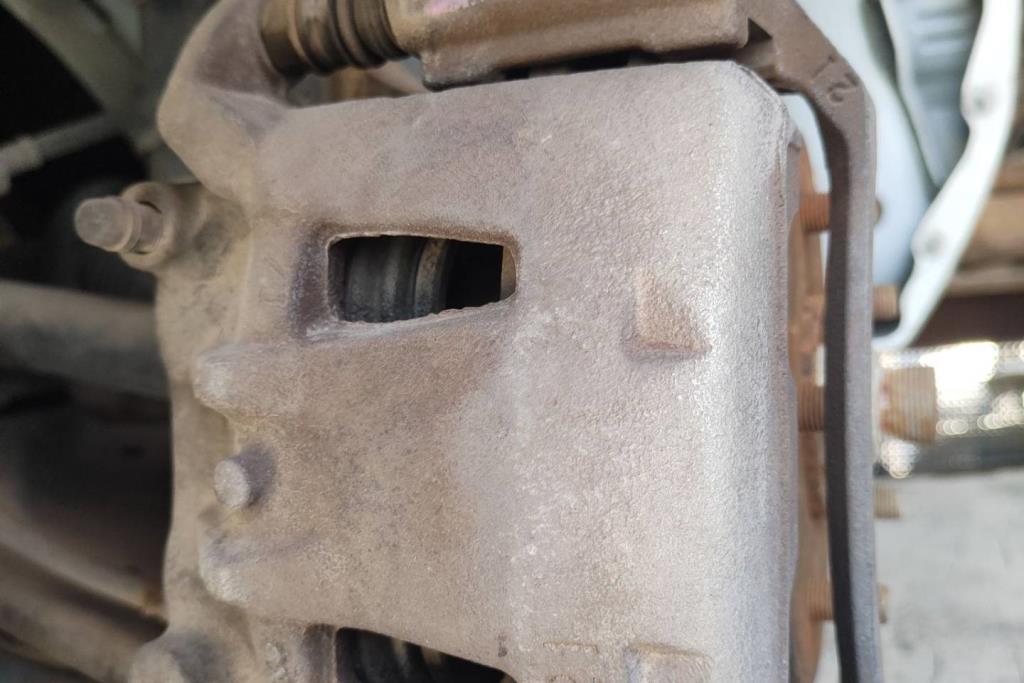 مخ بريك نيسان ليف 2014 2015