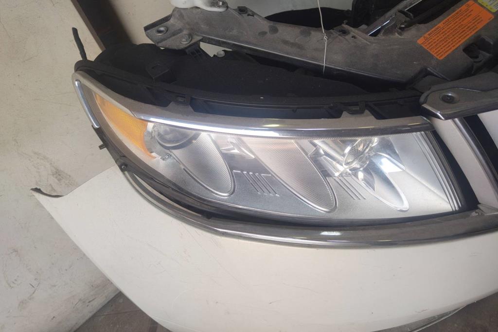 ضوء امامي يمين لنكولن ام كي زد 2010 2011 2012