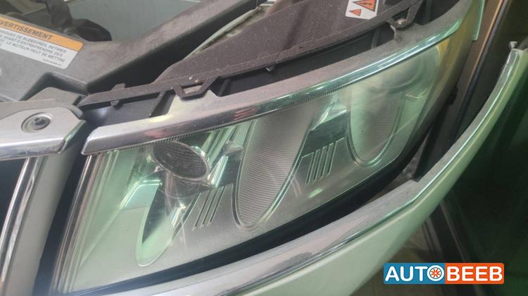 ضوء امامي شمال لنكولن ام كي زد 2010 2011 2012