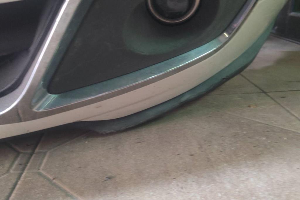 كشاف امامي شمال لنكولن ام كي زد 2010 2011 2012