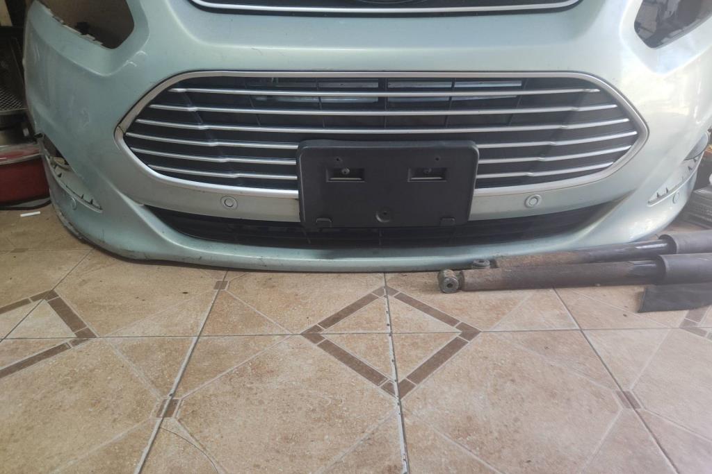 شل امامي فورد c max 2016 2017