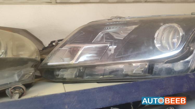 Lights Front light Ford Fusion