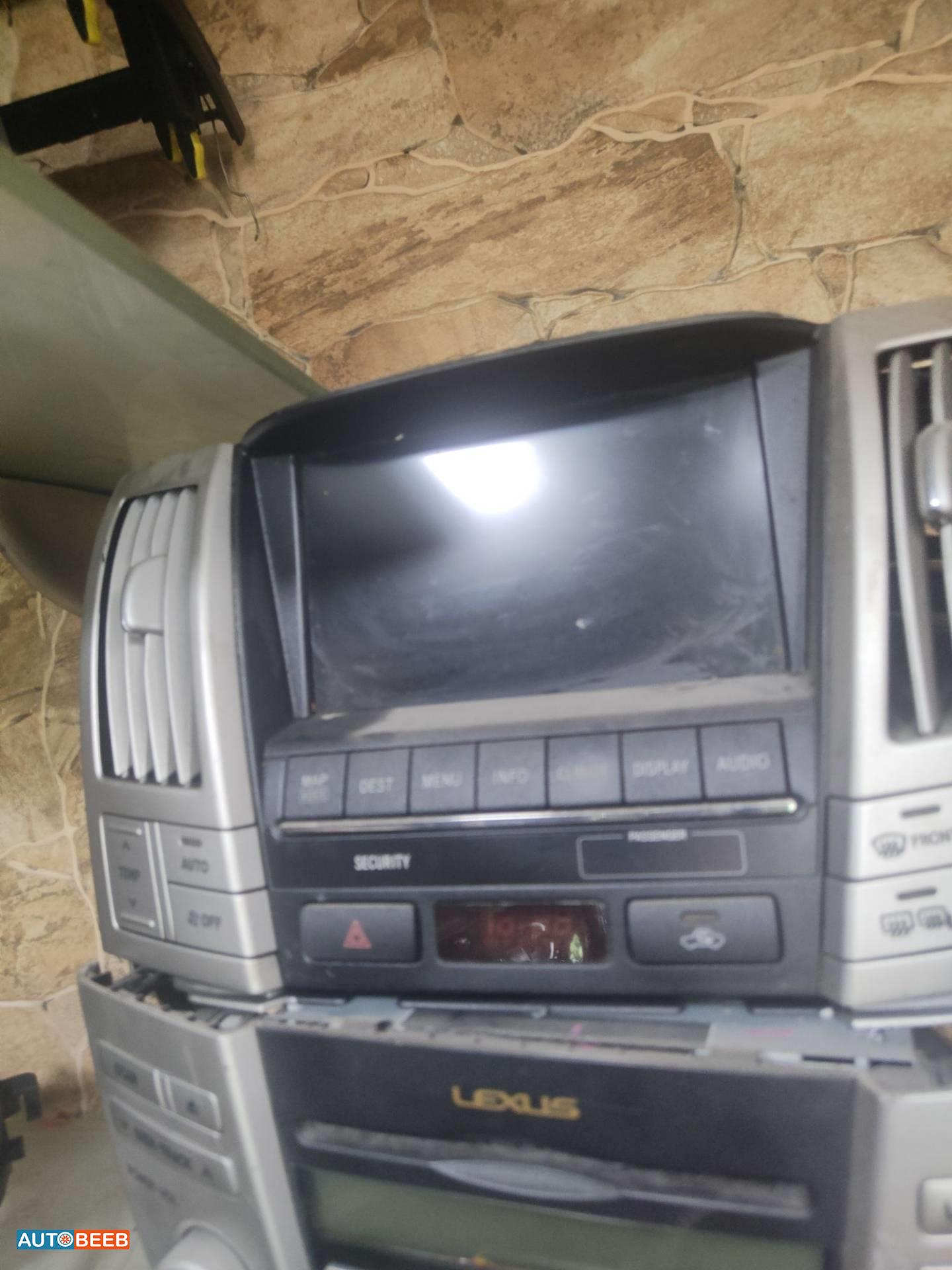 Electronics DVD Player Lexus RX400
