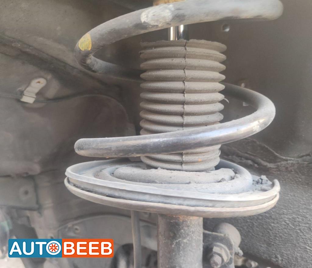 صنوبرص أمامي تويوتا كامري 2014 2015