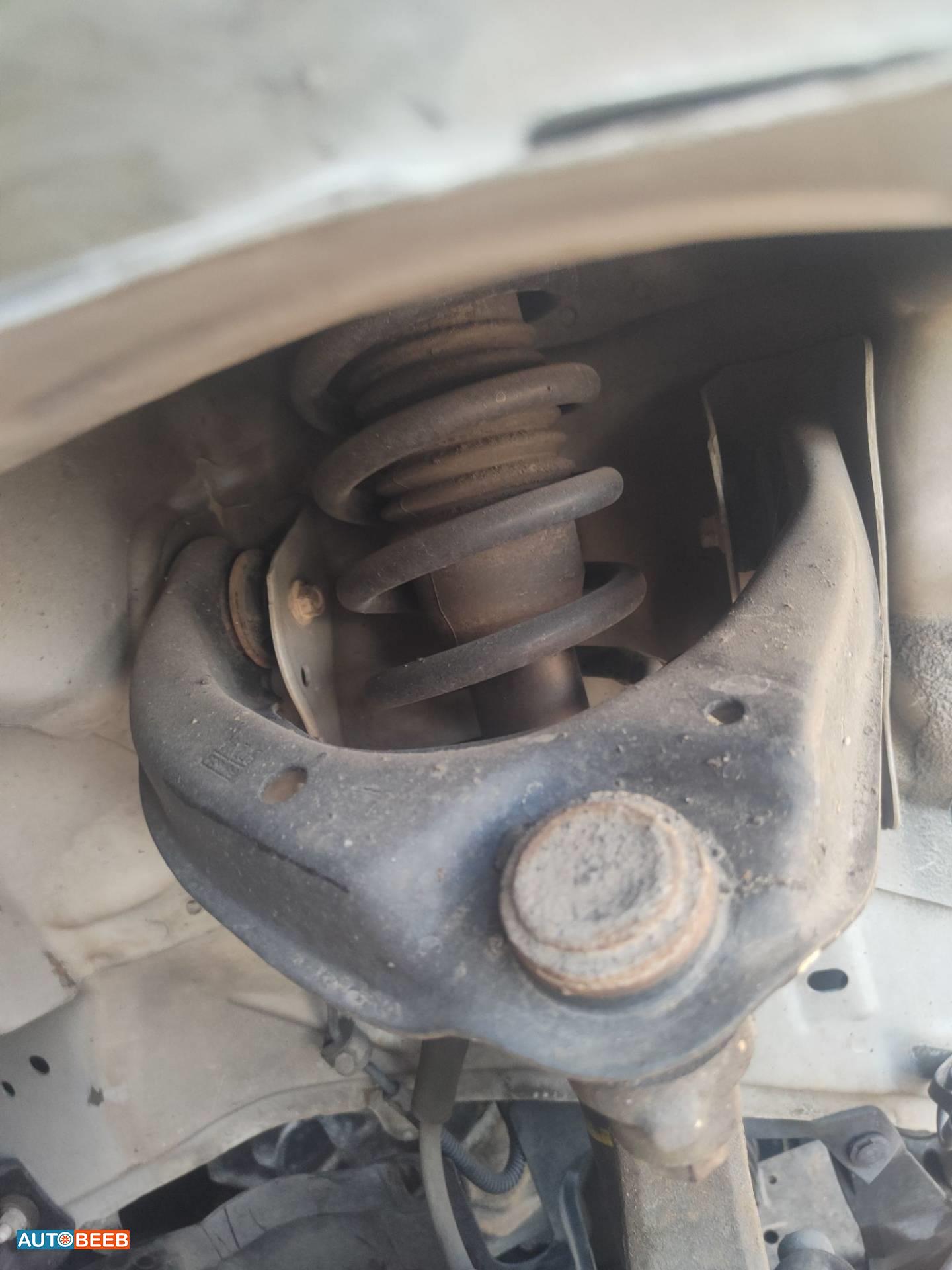  Mechanics  Lincoln MKZ