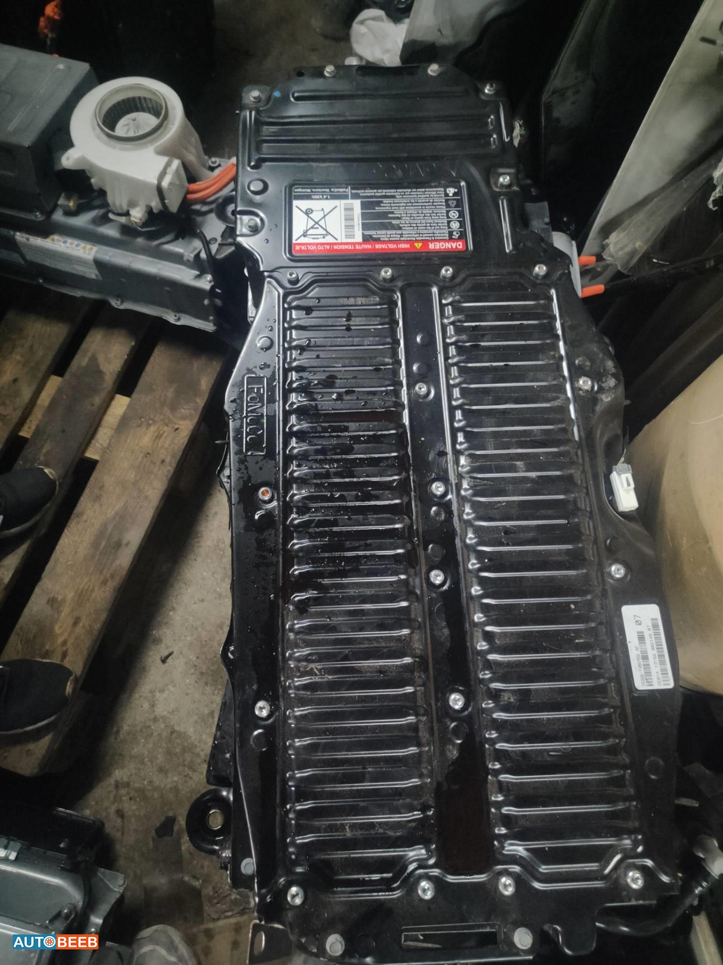 Electrical  Hybrid battery Ford Fusion