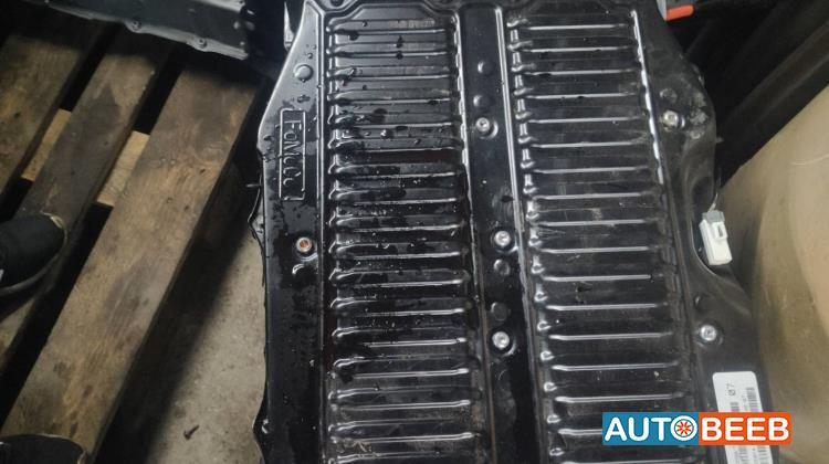 Electrical  Hybrid battery Ford Fusion