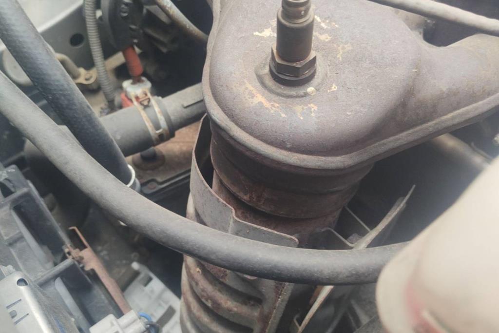 كتالايزر لكزس hs250 2013 2014