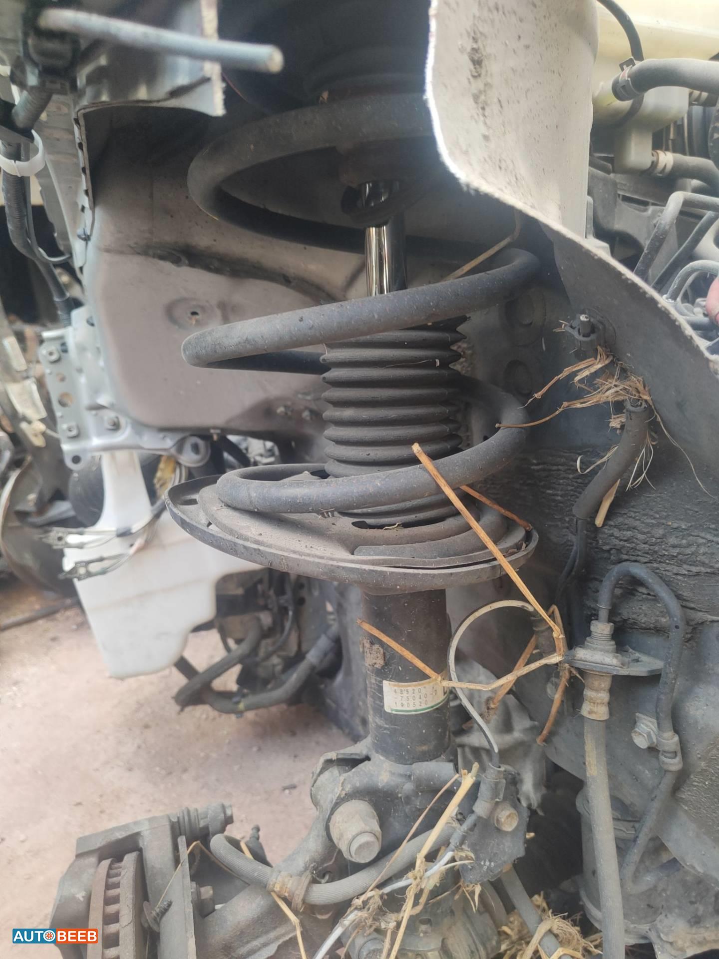 صنوبرص أمامي لكزس hs250 2013 2014