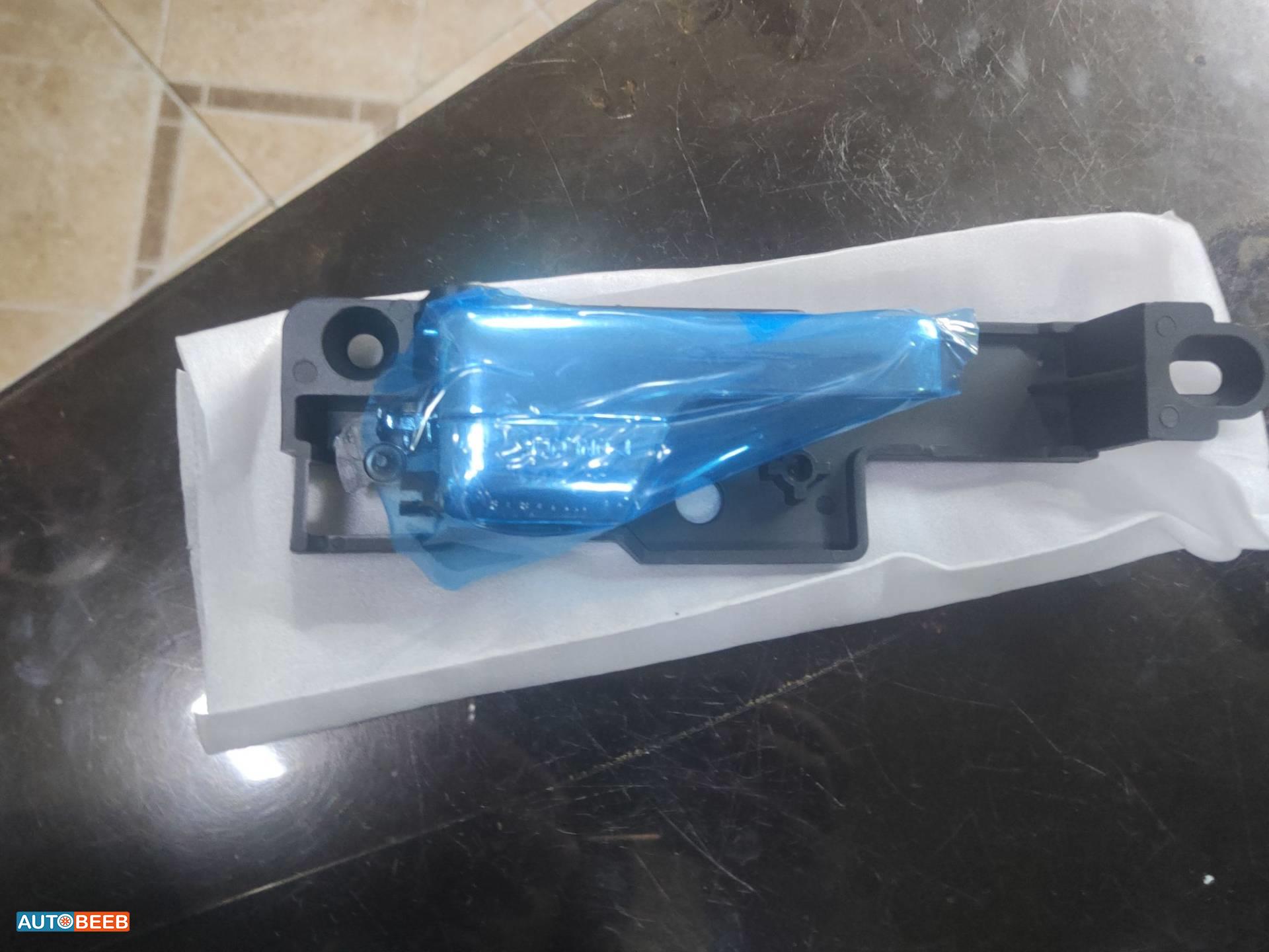 Body  Door Handle  Ford Fusion