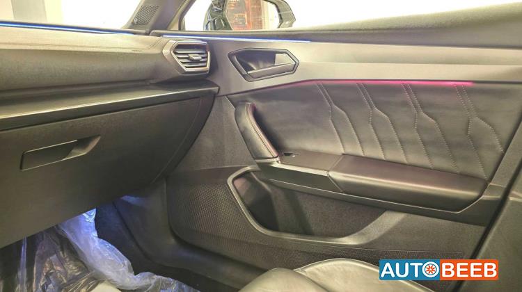 كوبرا ليون 2024