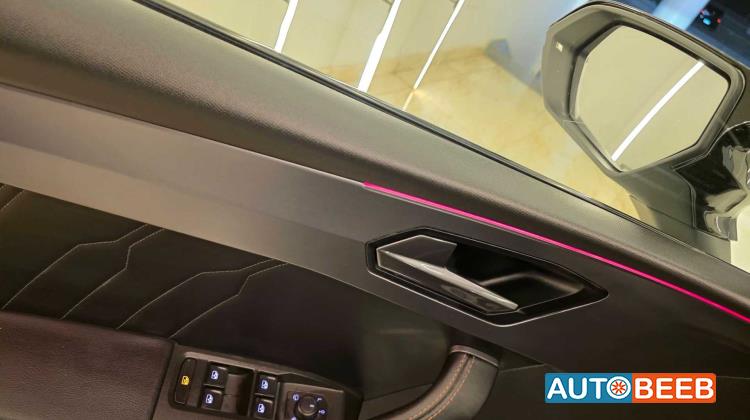 كوبرا ليون 2024