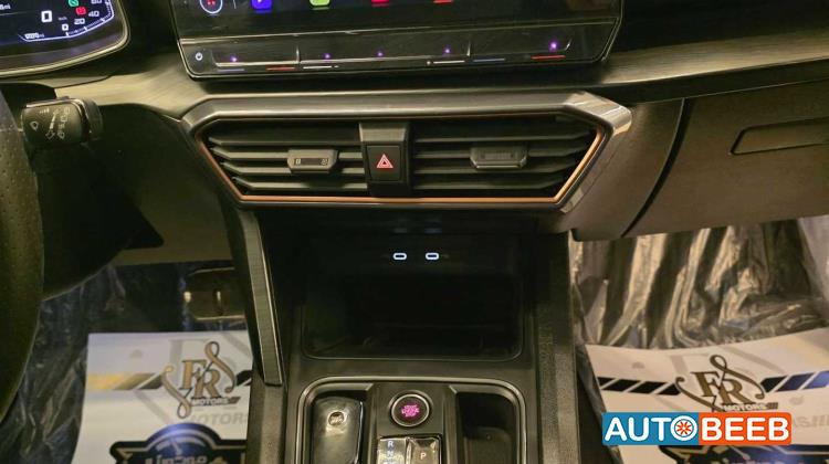 كوبرا ليون 2024