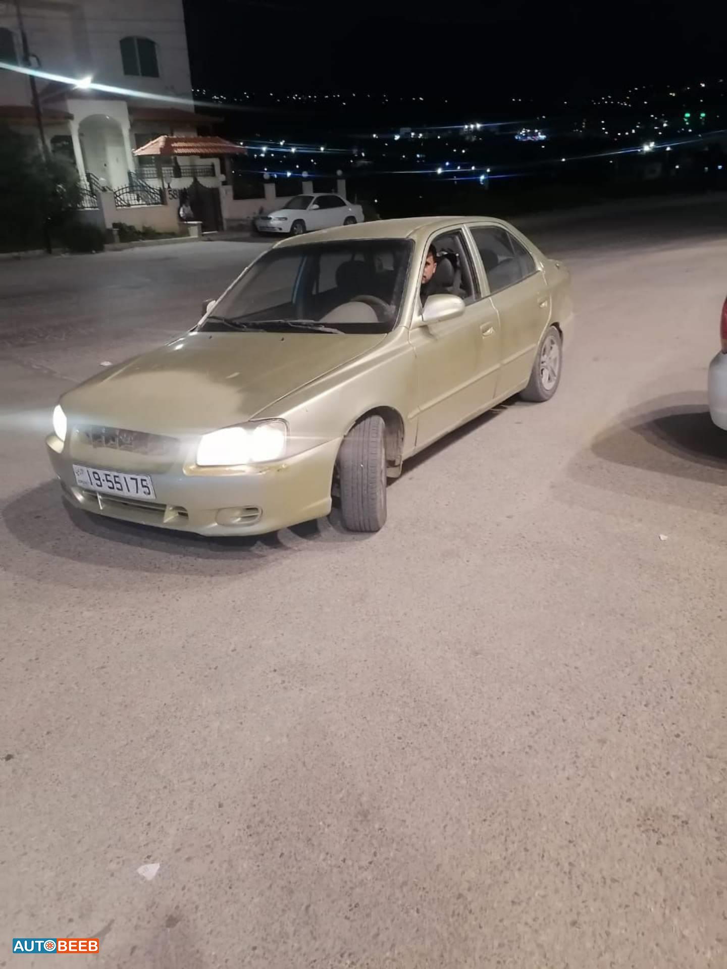 هيونداي فيرنا 2000