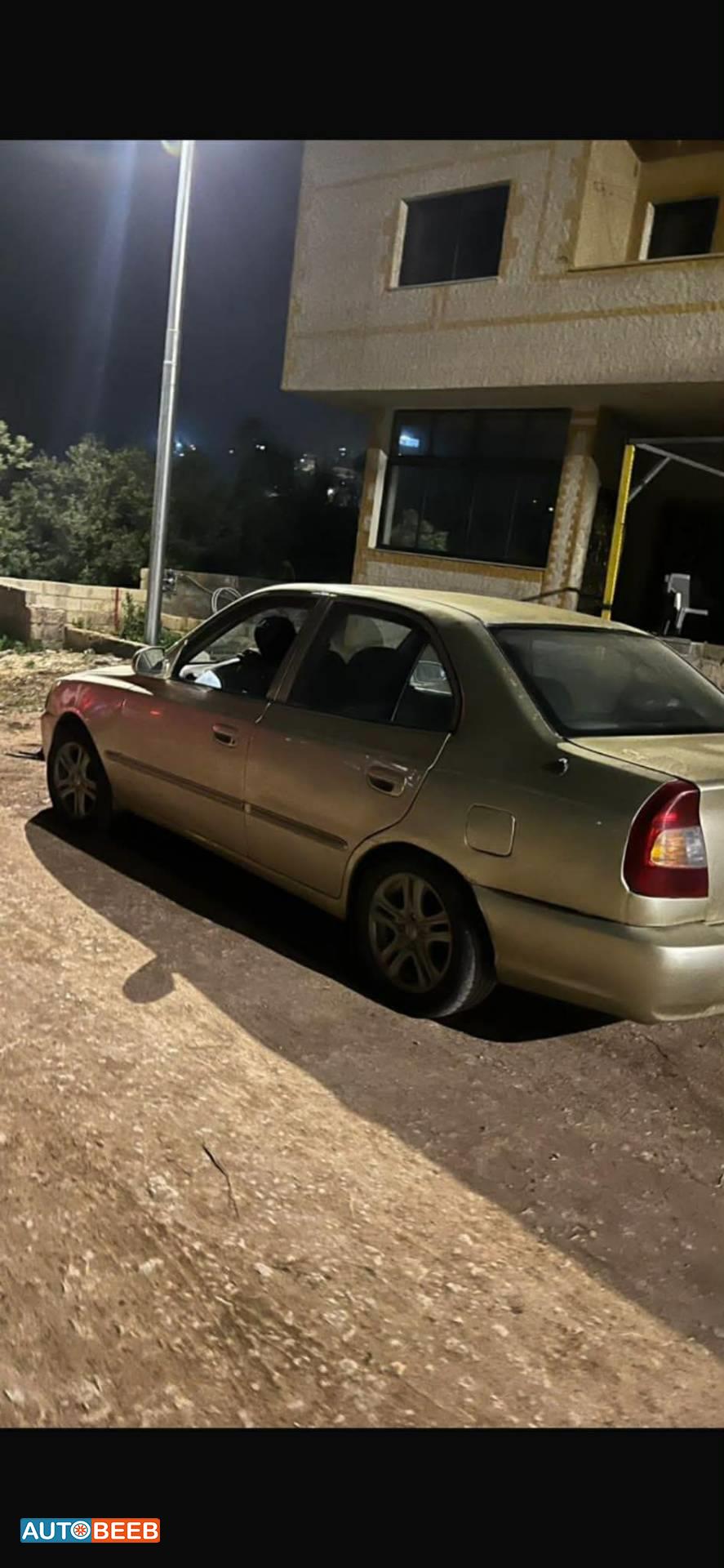 هيونداي فيرنا 2000