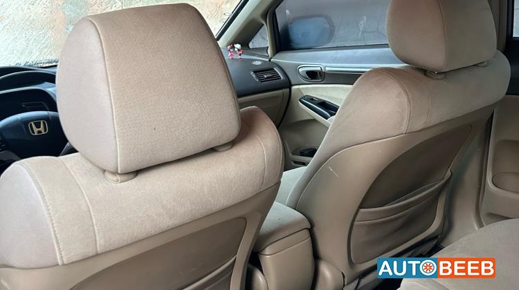 هوندا سيفيك 2006