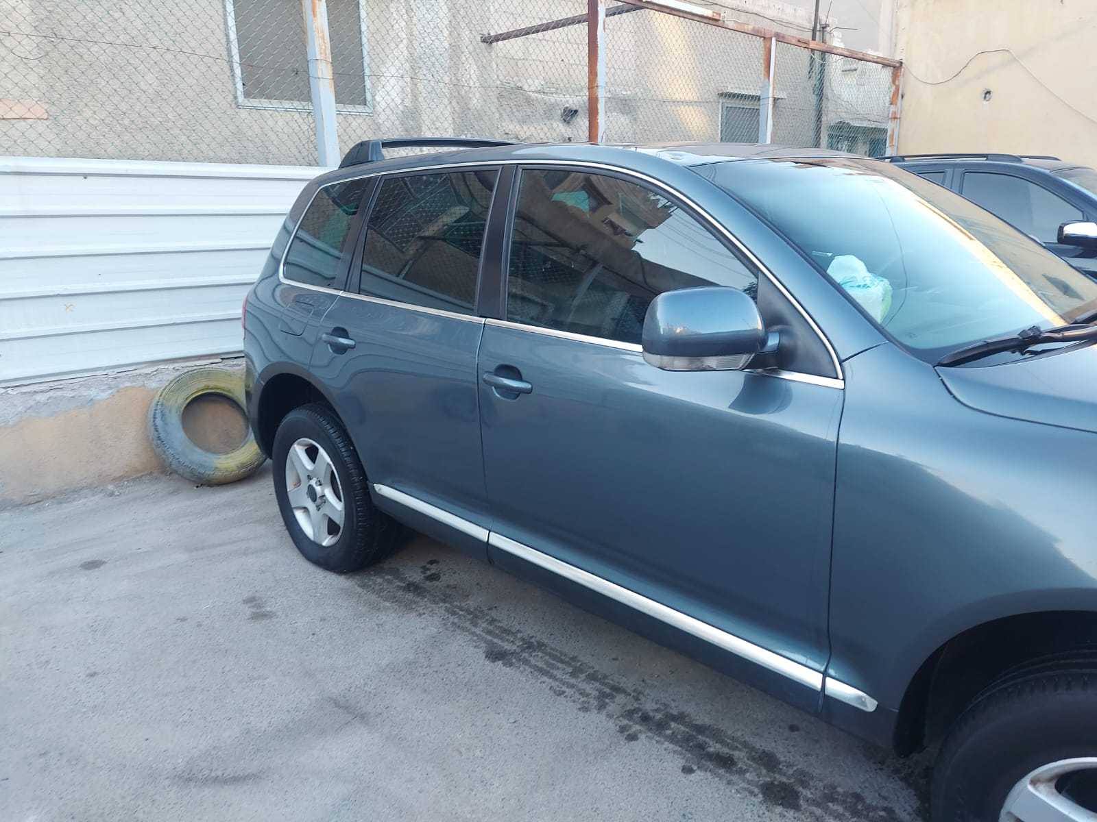 فولكس فاجن طوارق 2006