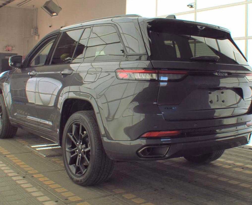 Jeep Grand Cherokee 2024