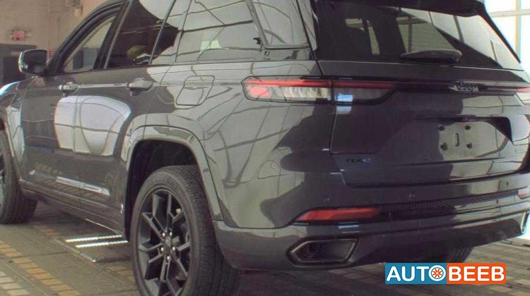 Jeep Grand Cherokee 2024