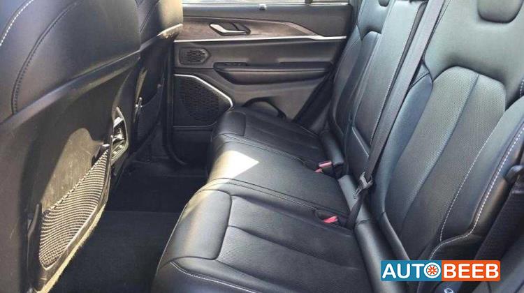 Jeep Grand Cherokee 2024