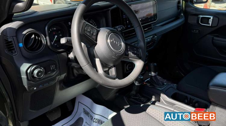 جيب رانجلر 2023