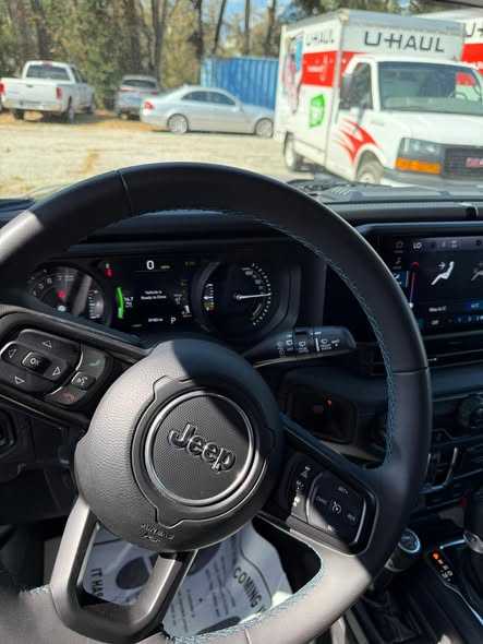 جيب رانجلر 2023