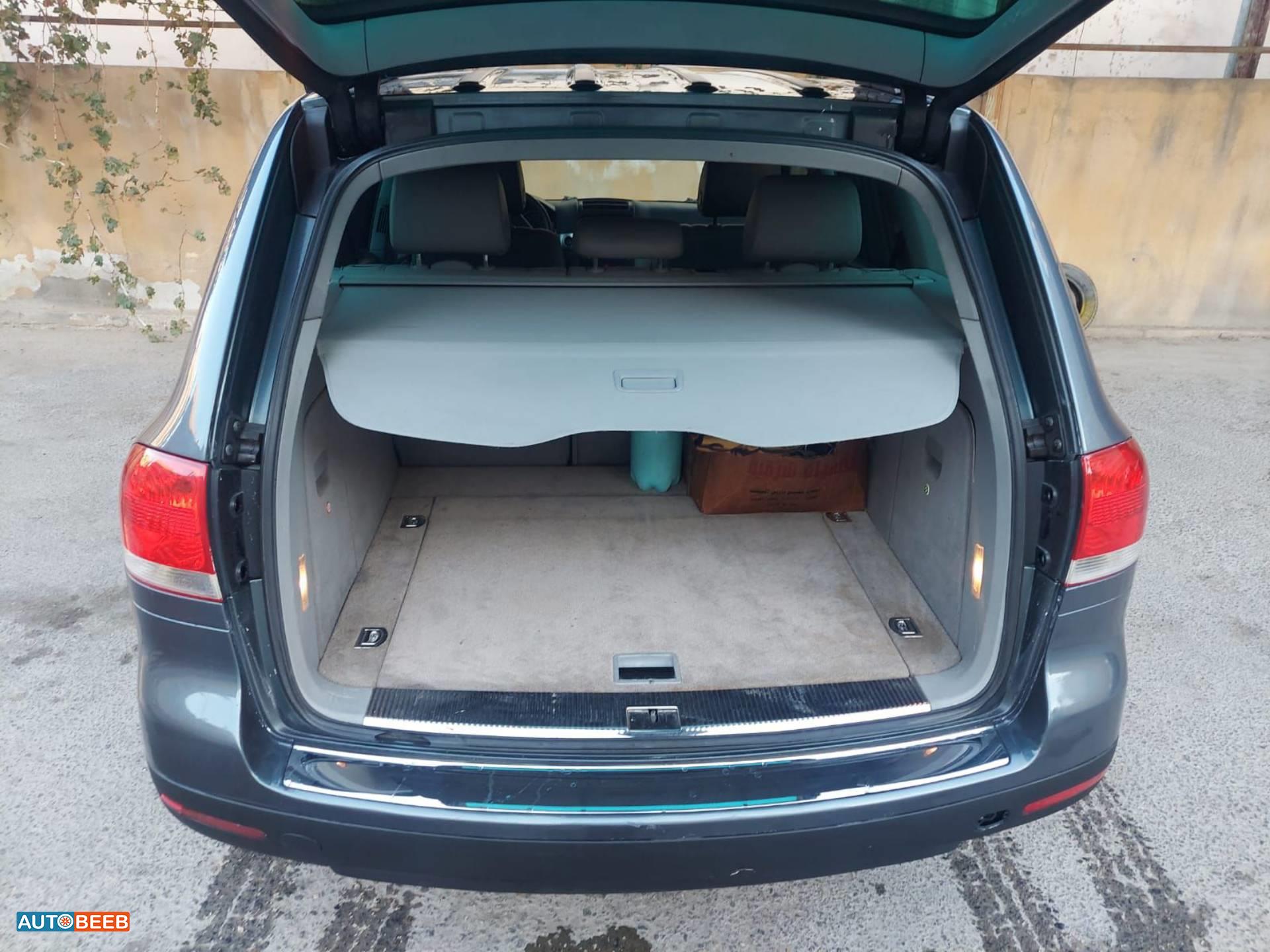 فولكس فاجن طوارق 2006