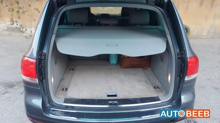 فولكس فاجن طوارق 2006