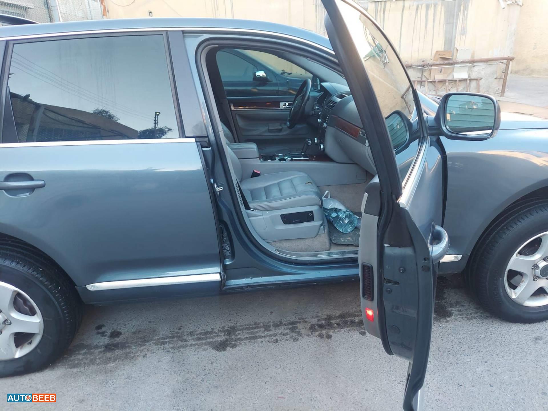 فولكس فاجن طوارق 2006