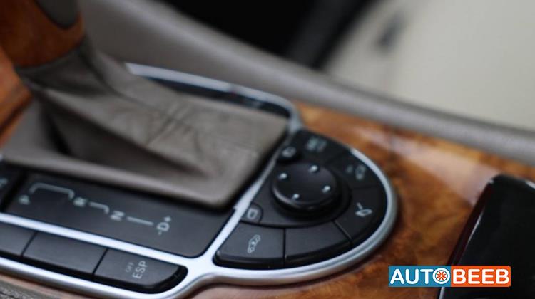 مرسيدس بنز SL500 2002