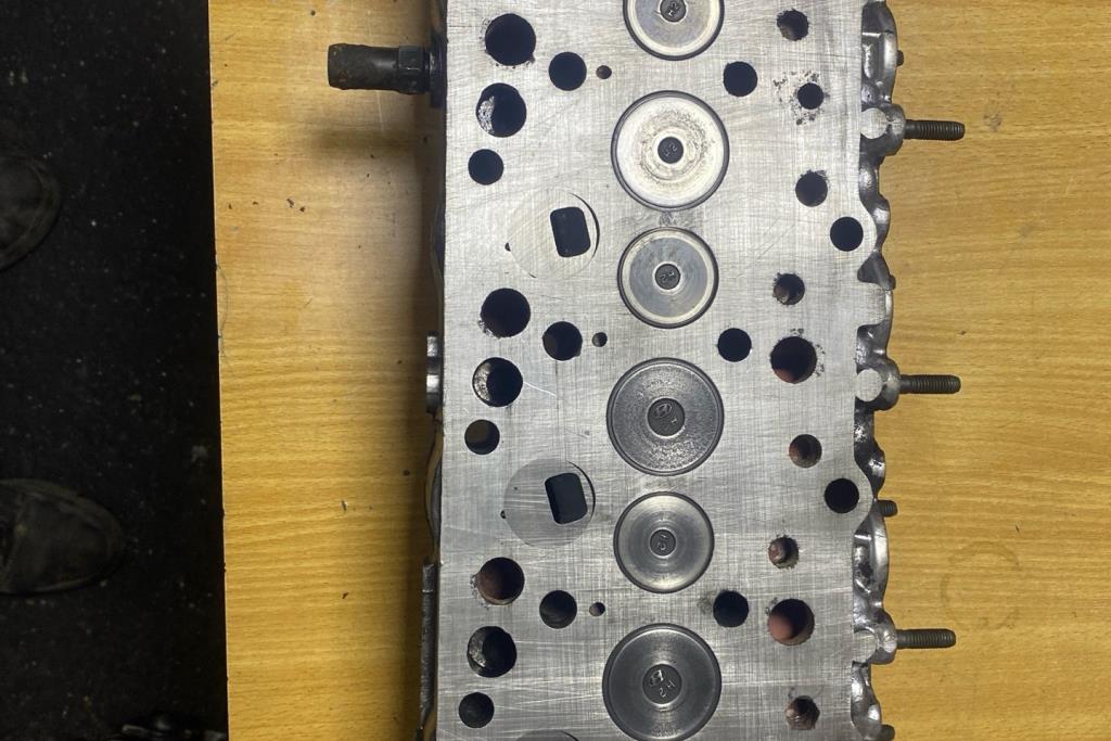 Engine Cylinder Head Hyundai H100