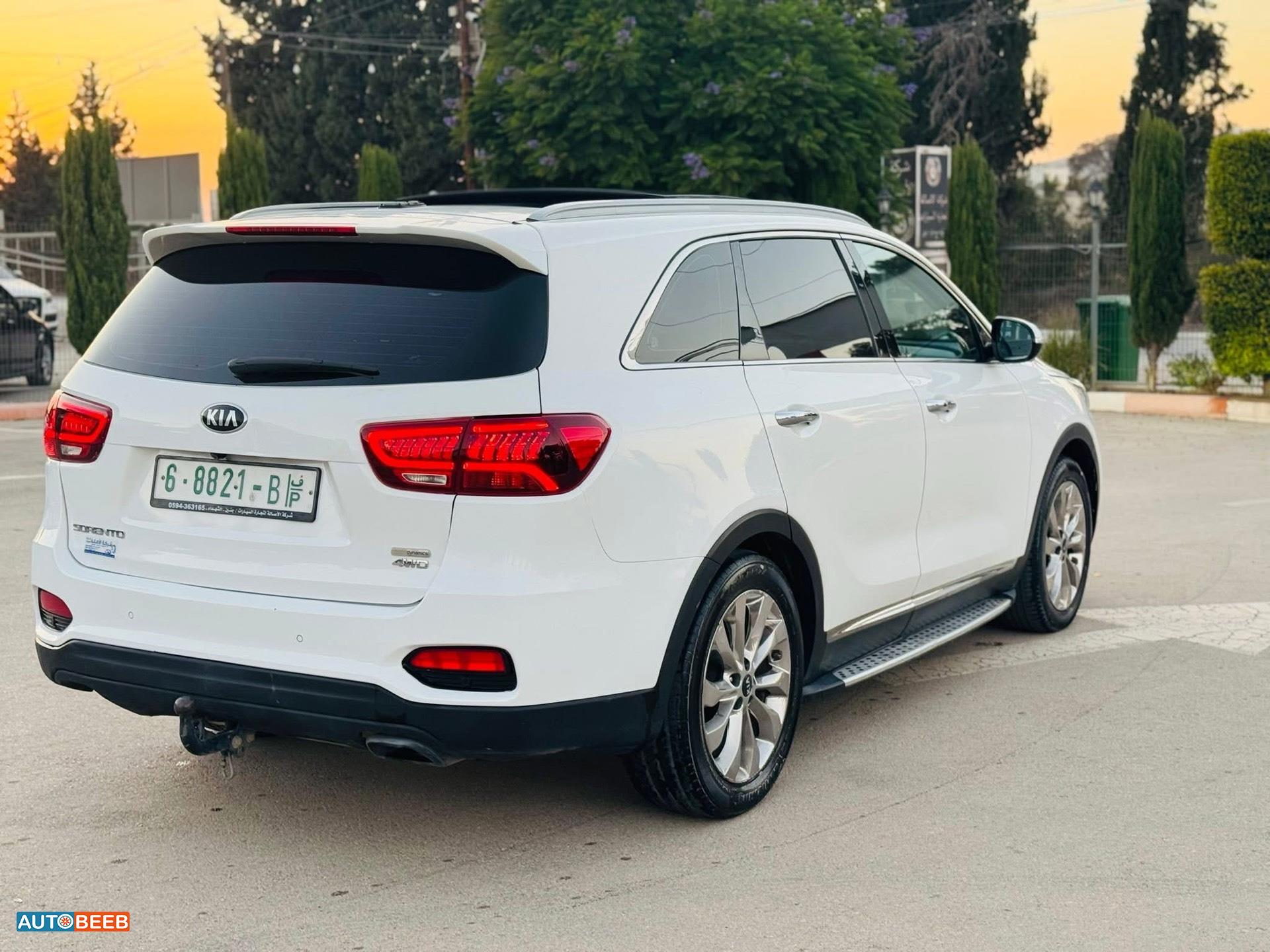 كيا سورينتو 2017