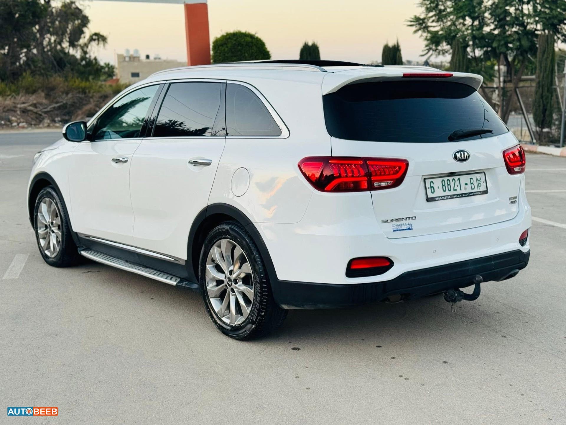 كيا سورينتو 2017