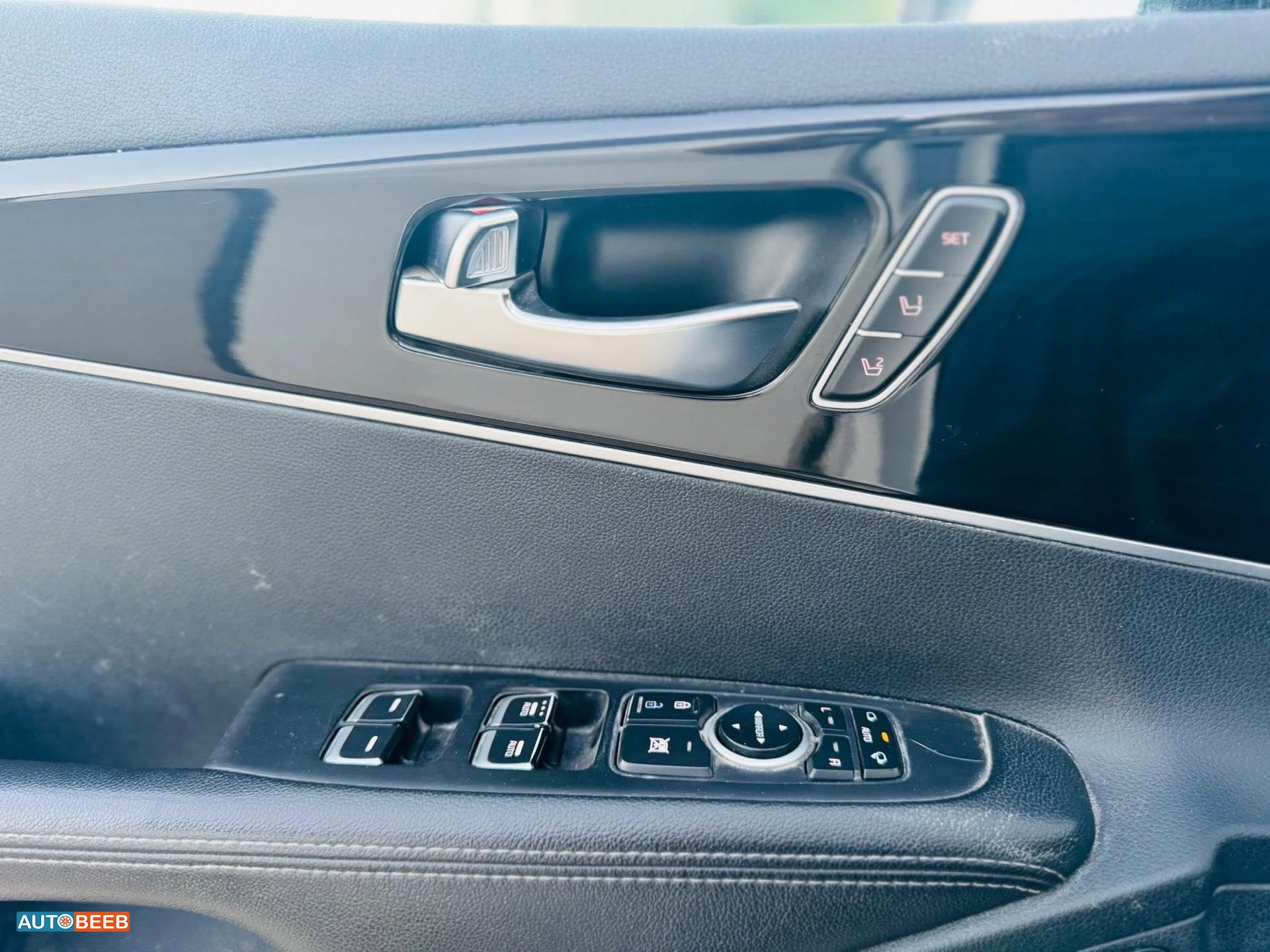 كيا سورينتو 2017