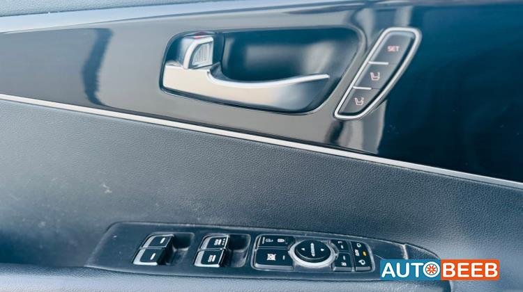 كيا سورينتو 2017