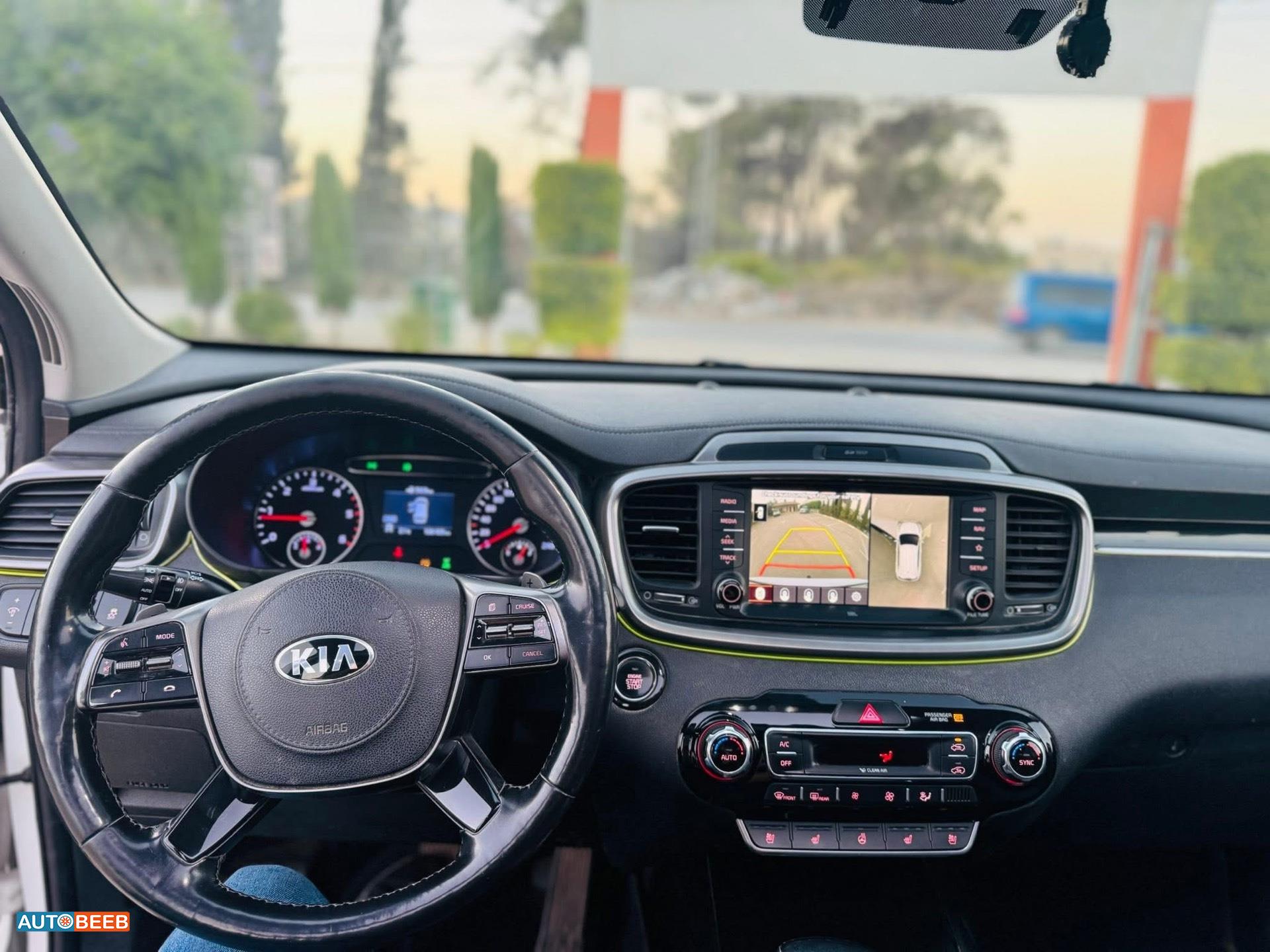 كيا سورينتو 2017